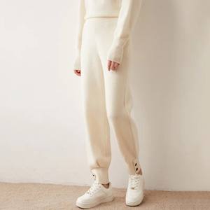 Pantalon de survêtement d'hiver de couleur unie longue pour femmes taille élastique pantalon de salon boutonné avec Logo tricoté jambes de pantalon d'hiver - Product Image 1