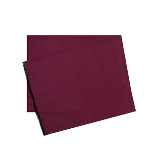 Ensemble de foulards rectangulaires unis en coton et soie avec pompons, style plumier - Product Image 1