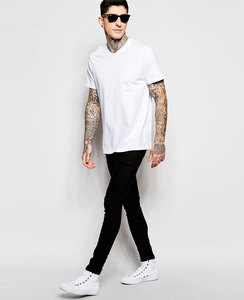 T-shirt de sport pour homme en coton 100% 160GSM à séchage rapide, personnalisable avec logo OEM, vente en gros - Product Image 4