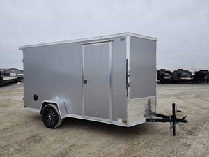Remolque de Carga Cerrado ENCLOSE 6X12 con Rampa y Puerta Lateral, Acabado Plateado, Capacidad de Carga Útil de 1001-2000 kg - Product Image 4