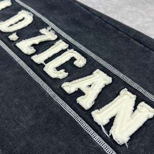 Pantalones Anchos de Pierna Ancha con Parches Personalizados para Hombre, Pantalones Deportivos Holgados Desgastados con Lavado Ácido - Product Image 4