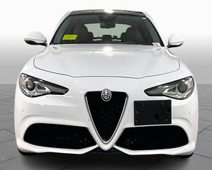 Alfa Romeo Giulia Ti Sport AWD 2018 Usado - Listo para Enviar - Product Image 2