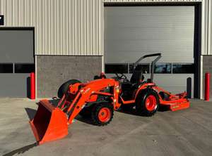 Tractor agrícola Kubota B2401 4x4 23Hp de alta calidad con cargador 30% de descuento listo para exportar - Product Image 2