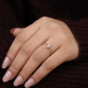 Anillo de Compromiso Solitario con Diamante de Laboratorio Marquise y Elegante Banda de Cuerda, Anillos de Diamantes Premium - Product Image 3