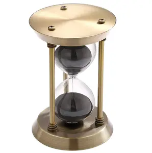 Horloge de sable au design élégant Minuterie avec métal en laiton Idéal pour l'intérieur et le bureau Design décoratif Sabliers Précieux