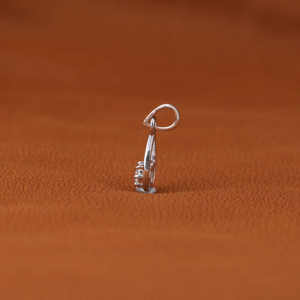 Pendentif minimal de diamant en or massif 10kt de diamant de taille ronde de luxe pour les femmes avec le nouveau pendentif de conception personnalisée à la mode - Product Image 2