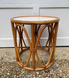 โต๊ะหวายทรงกลมโต๊ะข้างเตียงทำจากหวายธรรมชาติดีไซน์เรียบง่ายทำมือจากเวียดนามขายส่ง - Product Image 5