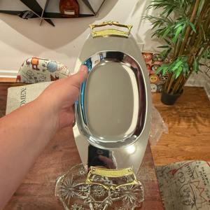 Plateau de service en acier de style antique idéal pour une présentation de salle à manger élégante à utiliser dans un hôtel et un restaurant fabriqué à la main en Inde - Product Image 6