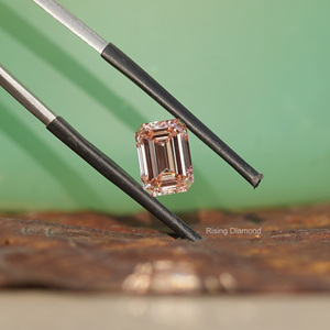 Exclusivo 4,5 Ct Emerald Cut Fancy Pink Color Lab Grown Diamond CVD Fancy Color Diamond para suministros de diseños de joyería personalizados - Product Image 5