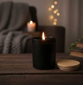 Bougie en cire de soja Grandeur en verre givré avec couvercle en bois, boîte et logo personnalisés disponibles, meilleur prix pour la vente en gros - Product Image 5