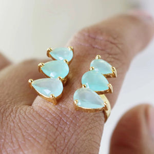 Anillo de Calcedonia Aqua Hecho a Mano, Chapado en Oro de 18k, Anillo Ajustable para Mujer - Product Image 1