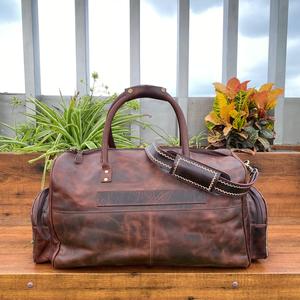 Grand sac polochon en cuir de buffle, usiné à la main et pleine fleur, sac de voyage en cuir véritable pour unisexe - Product Image 4