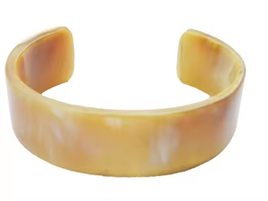 Brazalete de Cuerno Pulido Ecológico para Hombre y Mujer de Crescent Crafts - Product Image 4