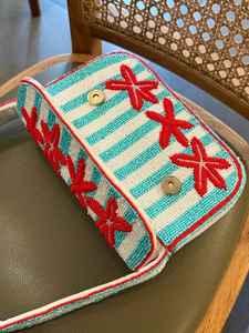 Bolso de mano multicolor con cuentas de cristal y asa, artesanía india hecha a mano, bolso casual tipo baguette. - Product Image 2