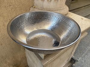 อ่างสปาเท้าทำด้วยมือสีเงินอ่างทำเล็บเท้าโลหะสำหรับแช่เท้าที่ได้รับแรงบันดาลใจจากประเพณีอินเดีย - Product Image 2