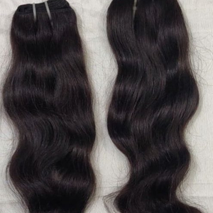 Venta al por mayor de cabello humano virgen indio Remy con cutícula alineada, sin procesar, natural, de templo, con doble trama a máquina. - Product Image 4