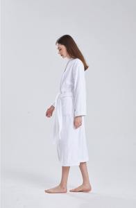 Venta al por mayor de batas de mujer personalizadas transpirables hasta la rodilla térmica costilla de punto Albornoz ropa de dormir de talla grande estilo Sexy suave - Product Image 3