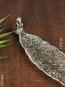 Juego de Bandejas Individuales de Plata y Oro con Diseño de Hoja de Ganpati Ji para Bodas, Regalos de Primera Calidad Tallados a Mano para Bodas - Product Image 4