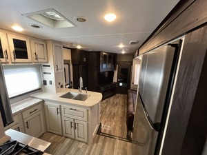 Seismic 4113 Performance de Ja-y-c-o Usado del 2021 Disponible para la Venta - Product Image 5