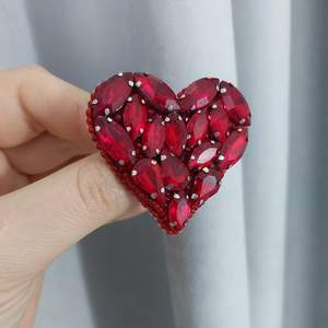 Broches perlées Broche design faite à la main. Accessoires de haute qualité. Broche design unique. Baby shower meilleur cadeau. - Product Image 4