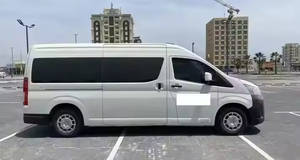 2022 à Y O.TA L. et Hi A.ce Electric Van Truck à vendre État neuf Transmission automatique Euro 5 4x2 Drive Fence Gauche - Product Image 2