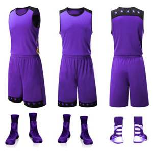 Uniforme de baloncesto personalizado a medida, ideal para ligas de aficionados, con diseño elegante y tela elástica - Product Image 3