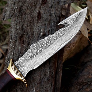 Couteau de chasse en acier damas de haute qualité fait à la main plat extérieur polyvalent Camping couteau gaine OBM personnalisable en gros - Product Image 2