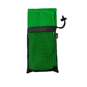 Asciugamano Sportivo Ecologico in RPET Slash per Palestra e Attività all'Aperto - Product Image 2