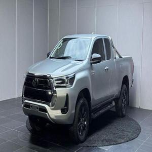 Offre promotionnelle 2023 Toyota Hilux SR GUN126R 4X4/ 2022 Toyota Hilux Sr5 Double Cabine 2.8 Diesel Turbo - Product Image 2