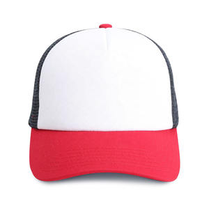 Chapeaux de camionneur en maille 5 panneaux 2025 de haute qualité casquettes vierges classiques confortables impression personnalisée pour les scènes extérieures et décontractées en gros - Product Image 6