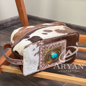 2025 New <b>Large</b> Capacity Hand Tooled Leather Travel Toiletry <b>Bag</b> Turquoise Stone Genuine Cowhide Cosmetic <b>Bags</b> Makeup <b>Storage</b> - Product Image 1