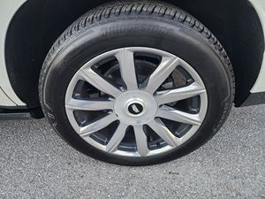 Offre Spéciale : Cadillac Escalade Premium Luxe d'occasion 2023 - PRÊT À EXPÉDIER - Product Image 4