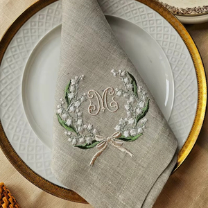 Lily Valley personalizado 100% Lino boda servilleta elegante hecho a mano servilleta accesorio personalizado monograma bordado primavera - Product Image 1