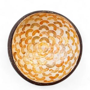 ชามมะพร้าวฝังมุกทำมือจากเปลือกหอยธรรมชาติ สำหรับเสิร์ฟอาหารและตกแต่งโต๊ะภายใน จากประเทศเวียดนาม - Product Image 5