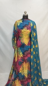 Ensemble Maqbal Dirac original, respirant, brodé, embossé, floral, parfumé, violet - Product Image 3