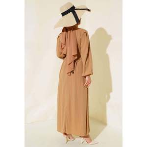 เดรสผูกเอวลำลองสีลาเต้ - Product Image 2