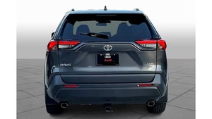 Toyota RAV4 XLE Premium AWD 2020, Seminuevo, en Excelentes Condiciones - Product Image 4