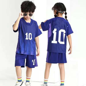 Nouveau maillot de football léger 100% polyester pour les fans de joueurs de club coupe-vent respirant évacuant la sueur conçu pour le printemps/hiver - Product Image 5