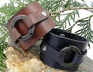 Último diseño de ropa casual para hombres pulsera esposas de cuero transpirable con logotipo personalizado estabilizador estándar internacional - Product Image 5