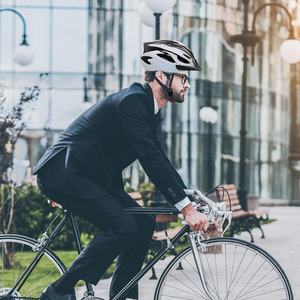 Casques de ski pour adultes de haute qualité, légers, personnalisés, pour le sport, le vélo, le skateboard, imperméables, en plastique, unisexes, design - Product Image 2