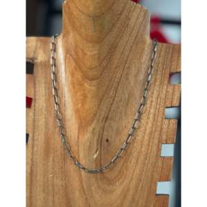Collier de style religieux Navajo en or 14 carats, motif géométrique, chaîne à maillons trombone en argent sterling, perle, or blanc et or jaune, chaîne torsadée - Product Image 3
