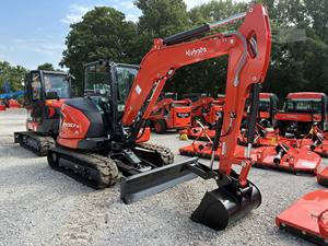 Mini Cargadora Kubota KX057-5 2024, Mini Cargadora Frontal con Bomba Hidráulica KYB de 60KW - Product Image 2