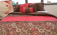 Ensemble de couette 6 pièces ultra doux et luxueux, alternative moelleuse au lit, imprimé riche, motif floral moderne bordeaux Cosmos