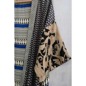 Robe de nuit kimono de luxe pour femme, grande taille, décontractée, en soie, col en V, longueur genou, respirante, à motif floral, pour l'automne - Product Image 3