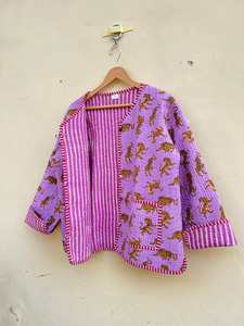 Chaqueta acolchada con estampado de algodón de tigre indio hecha a mano, abrigo bohemio con mangas completas, dos bolsillos delanteros, ropa de invierno de longitud corta - Product Image 6