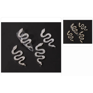 Unghie artificiali Snake Nail Charm con affascinante design a serpente - Product Image 1