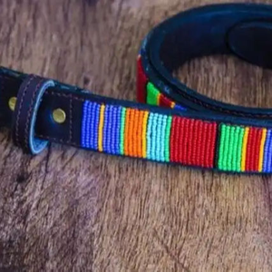 Ceinture en cuir véritable de qualité supérieure, fabriquée sur mesure, avec des perles et des clous, en métal, fabriquée et exportée d'Inde - Product Image 1