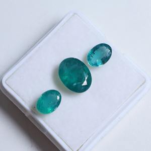 Pierre précieuse verte ovale en émeraude naturelle de Zambie pour la fabrication de bijoux directement du fabricant indien - Product Image 4