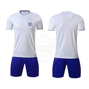 Uniforme de Fútbol de Manga Corta Transpirable, Ligero y Duradero de Alta Calidad para Adultos, Color Personalizado - Product Image 1