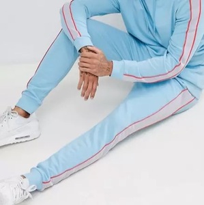 Biểu Tượng Tùy Chỉnh Người Đàn Ông Tracksuit Phong Cách Hiện Đại Dài Tay Áo Phòng Tập Thể Dục Trang Phục Khô Nhanh Chóng Bộ Đồ Thể Thao Cho Nam Giới Thể Thao Đào Tạo Mặc Bộ Đồ Thể Thao - Product Image 2